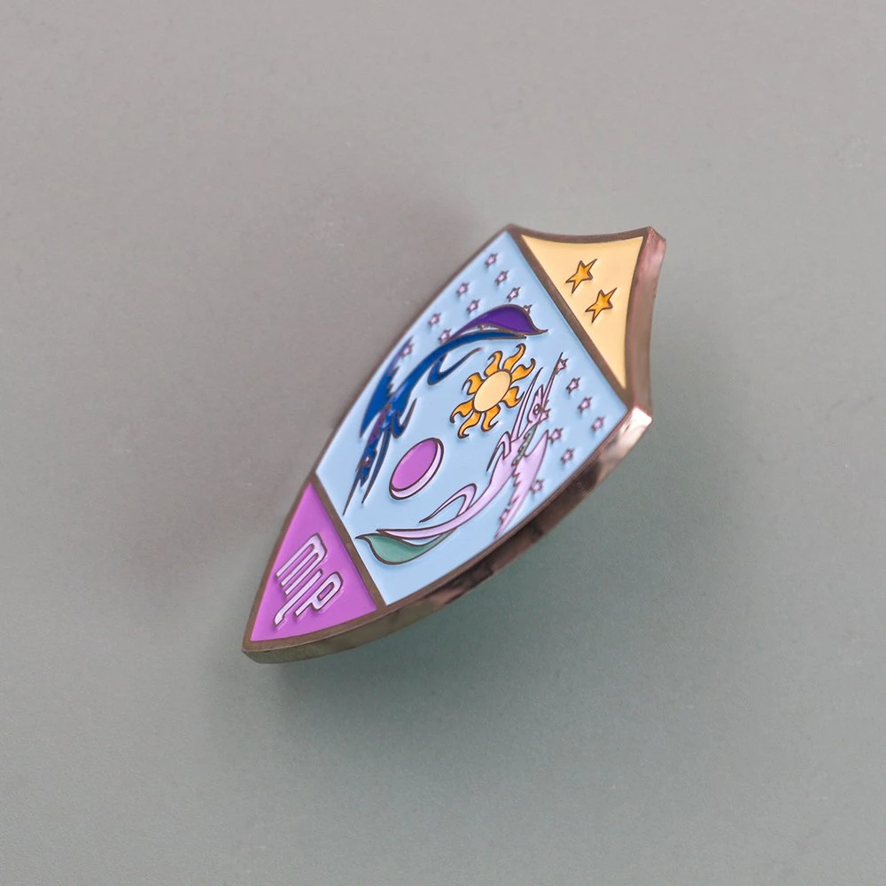 Benutzerdefinierte Emaille Abzeichen Emaille Abzeichen Großhändler Charm Anime Lapel Pin Benutzerdefinierte Doppelseitige Münze