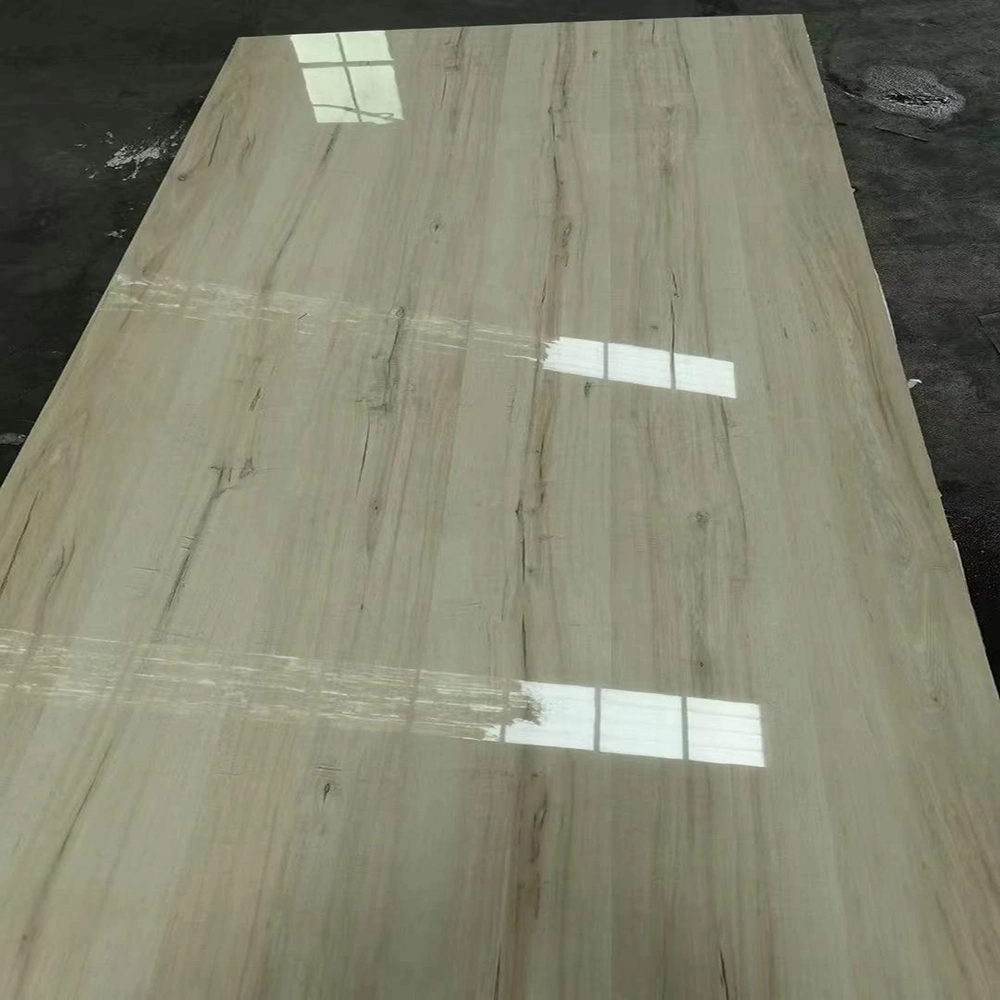 Wholesale/Supplier Price 15mm Medium Density Fiberboard High Gloss UV / HDF/ Melamine Faced Laminated / Board / Chipboard / Plywood / Plain MDF for Decoration