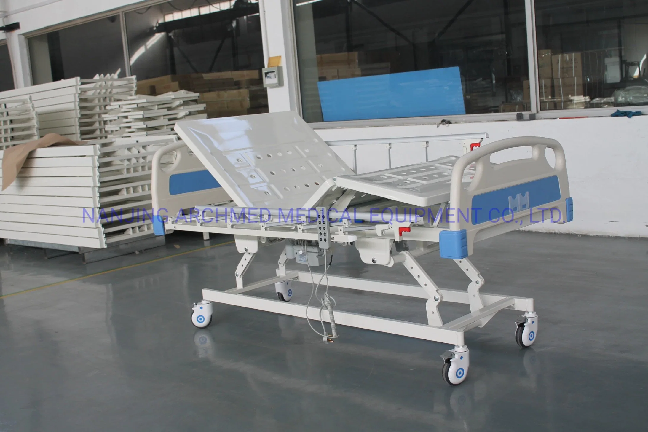 Hospital Equipment Furniture Five Function Electric Bed with Mattress