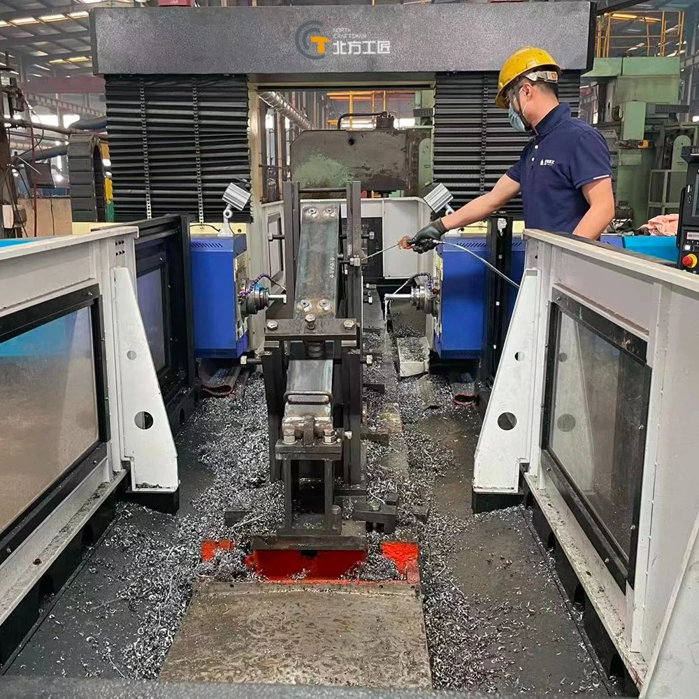 DTX 5008 CNC Doppelseitiges Bohren Fräsen Bohren Sondermaschinenserie