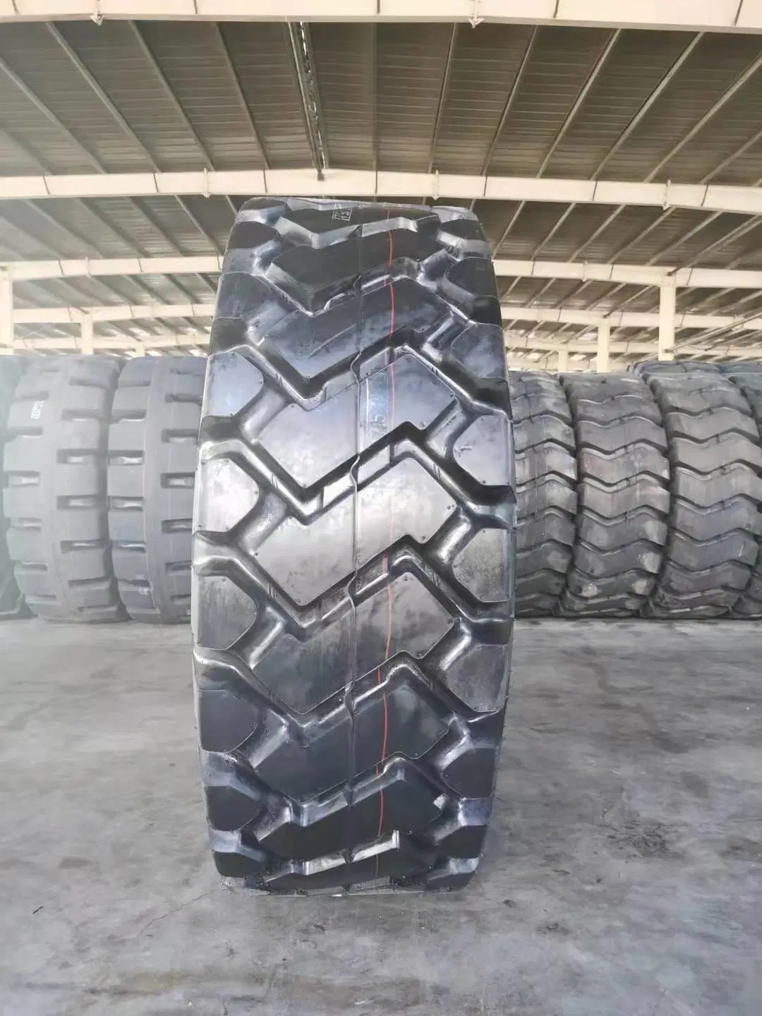 Superhama/Leihu Tyre, off Road Tire, Bias OTR, 1400-24, 1600-25, 17.5-25, 1800-25, 20.5-25, 23.5-25, 26.5-25, 29.5-25