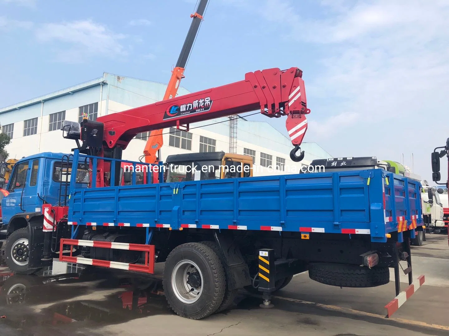 Dongfeng 5 Tons 6.3 Tons 8 Tons Hydraulic Telescopic Truck Mounted Crane for Sale