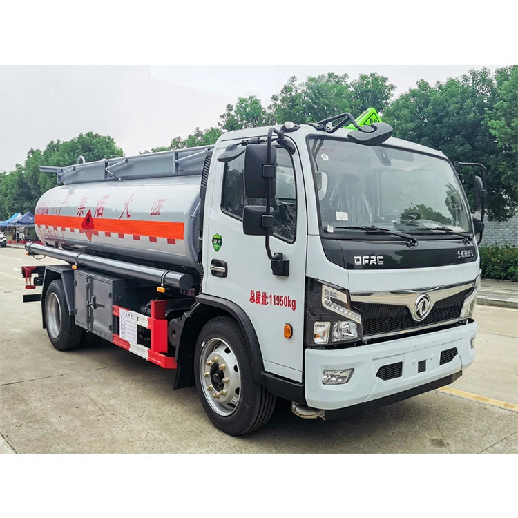 Dongfeng marca 4X2 capacidade 5000 Liers petróleo diesel gás bruto Camião cisterna de tanque de combustível Mini pequeno com dispensador de combustível em Paquistão Quênia baixo preço e alta qualidade