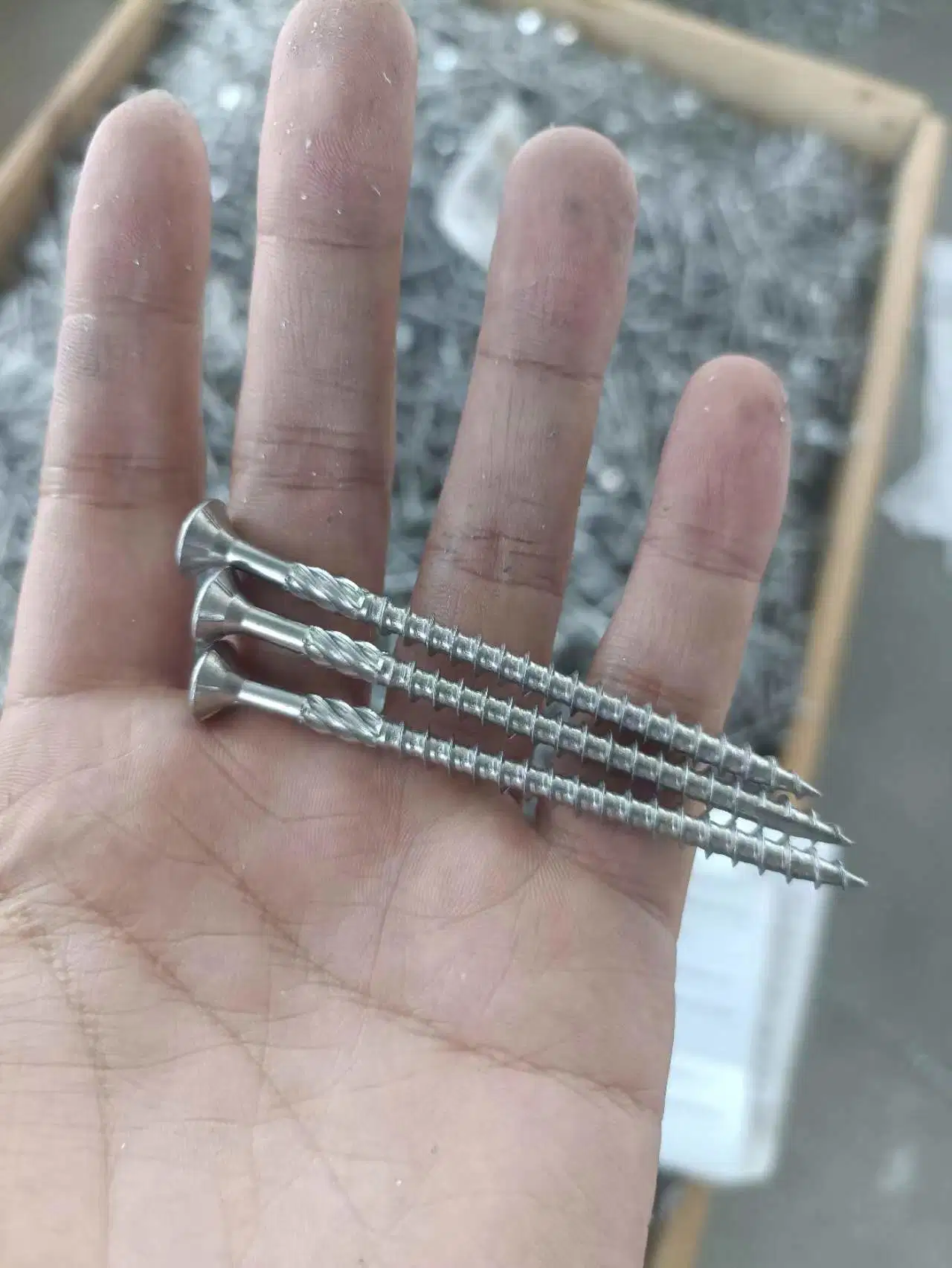 Factory 304 303 316 410 420 Stainless Steel Deck Screws for Precision Fasteners, Screws and Nuts, Customized Machinery, Home, Raft Road, Wooden House Construct