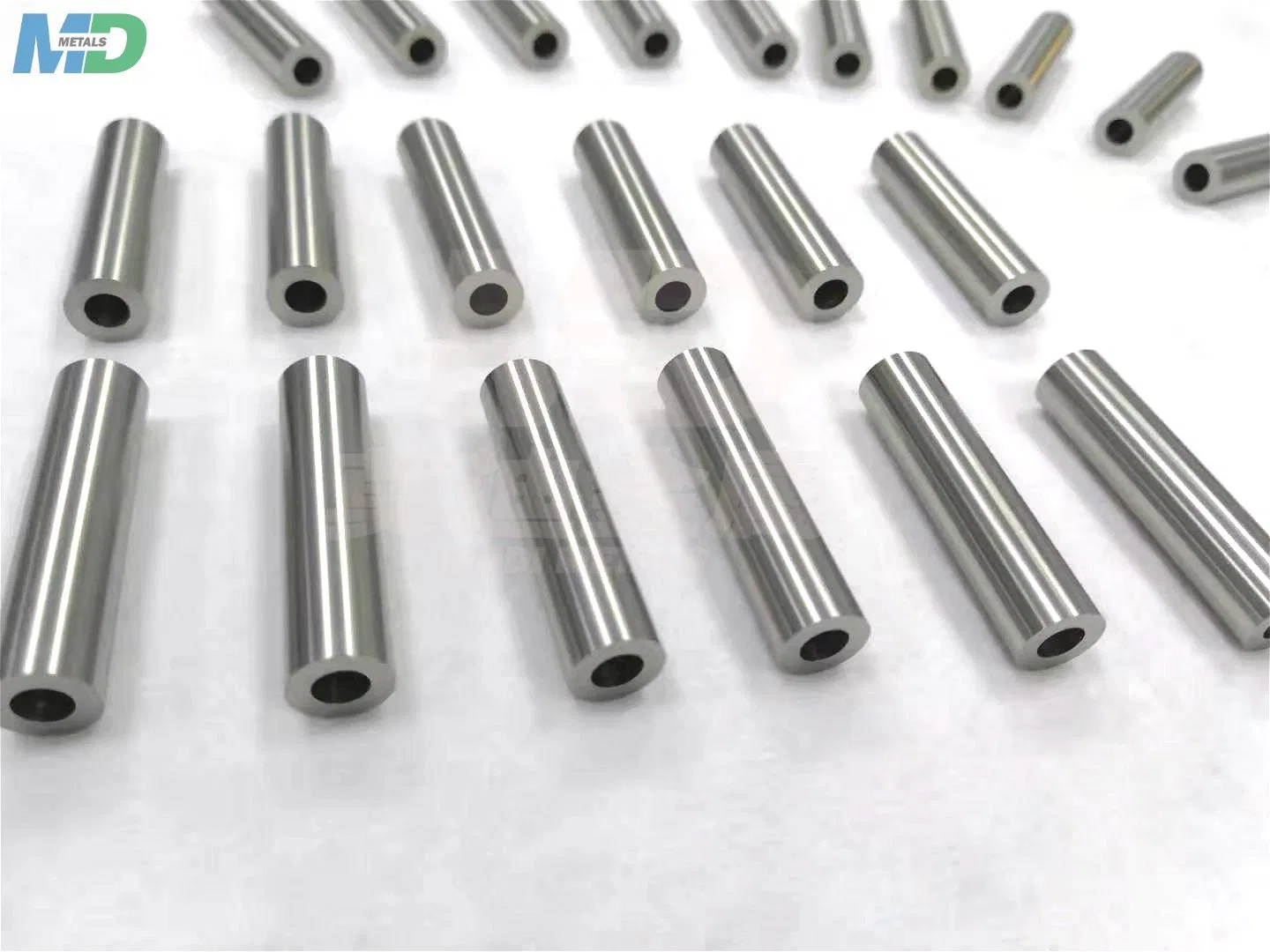 High Purity Molybdenum Bars/Rods/Tubes with OEM