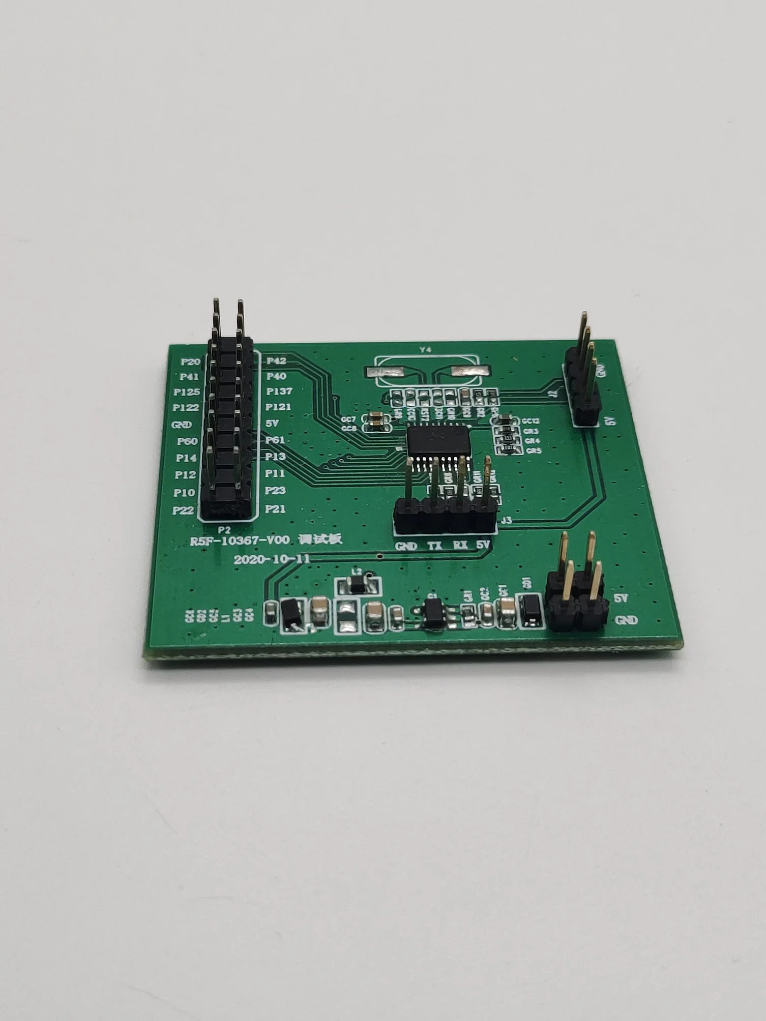 خدمات تجميع لوحات لوحة PCB الإلكترونية