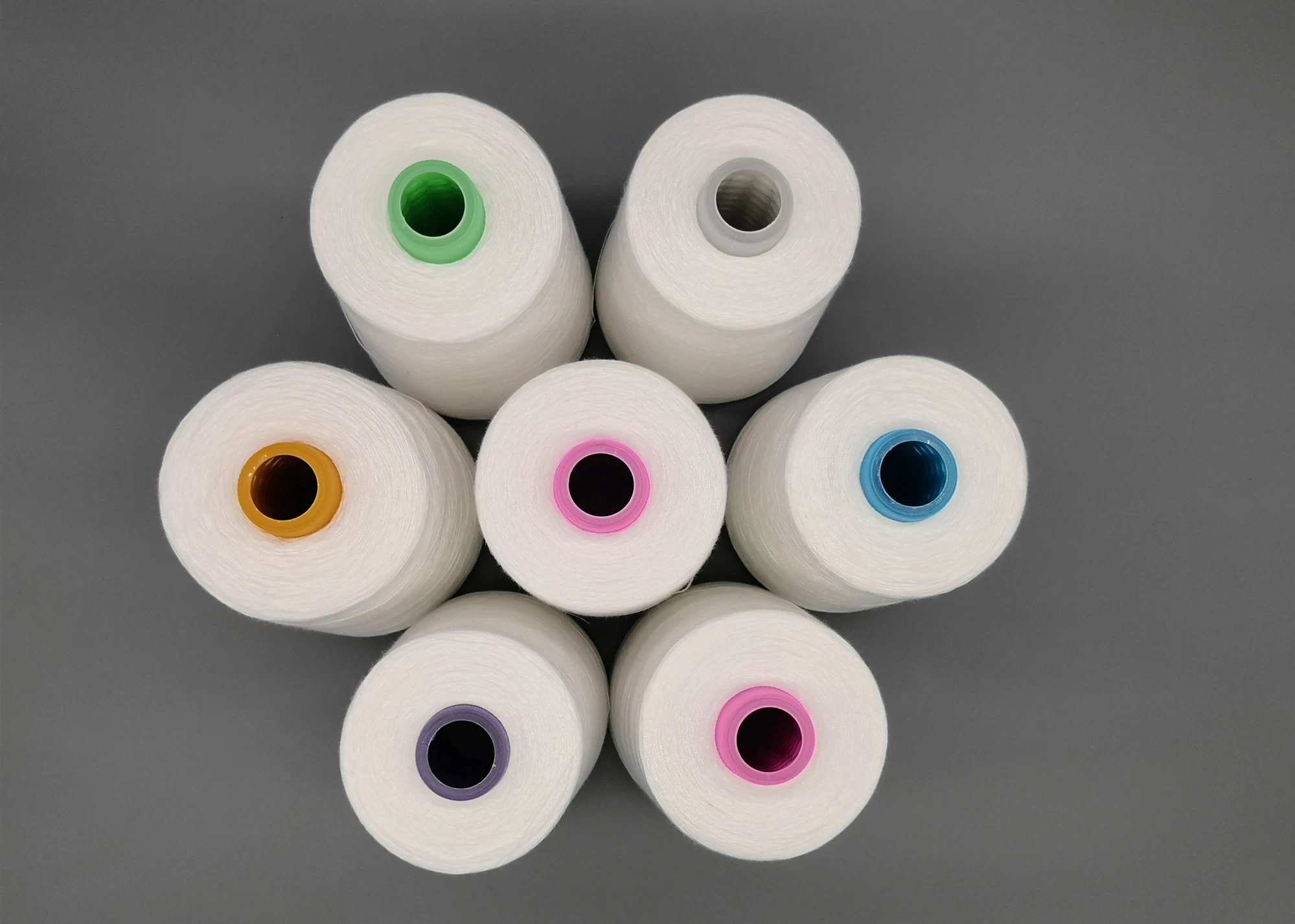 Polyester Thread Yarn 40/2 Micro Polyester Spun Yarn 20/2 Heat Set PP Sp 40/3 Sewing Thread Weaving Polyester Yarn 50/2