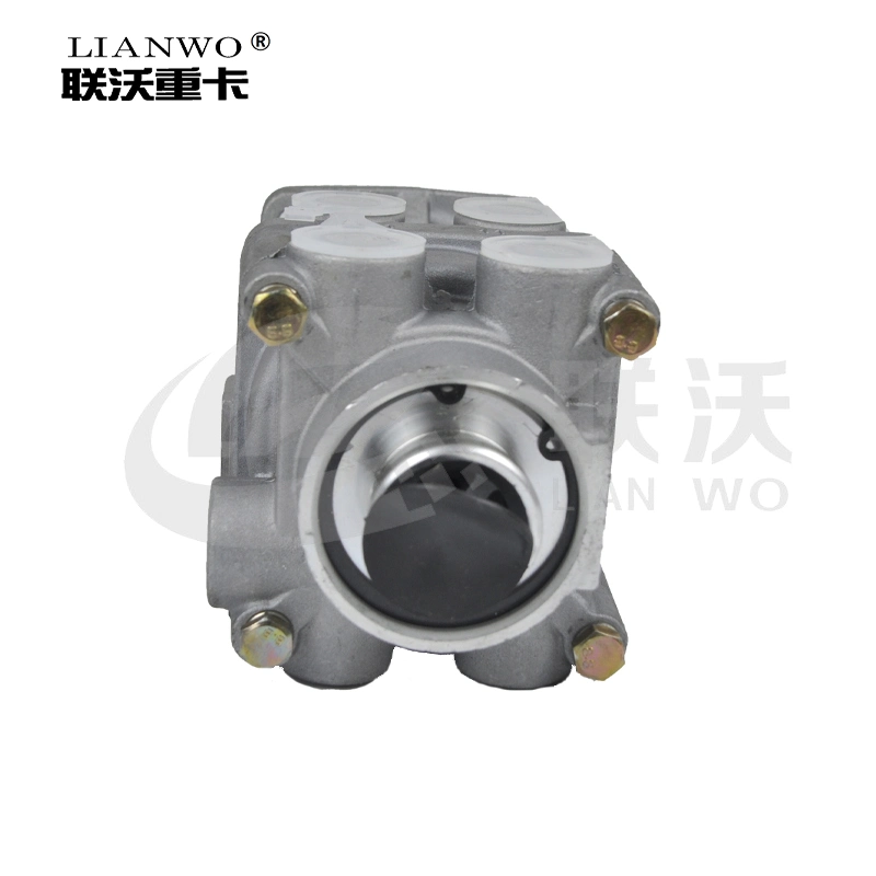 Sinotruk HOWO Cab Front Panel Wg9000360520 Brake Valve