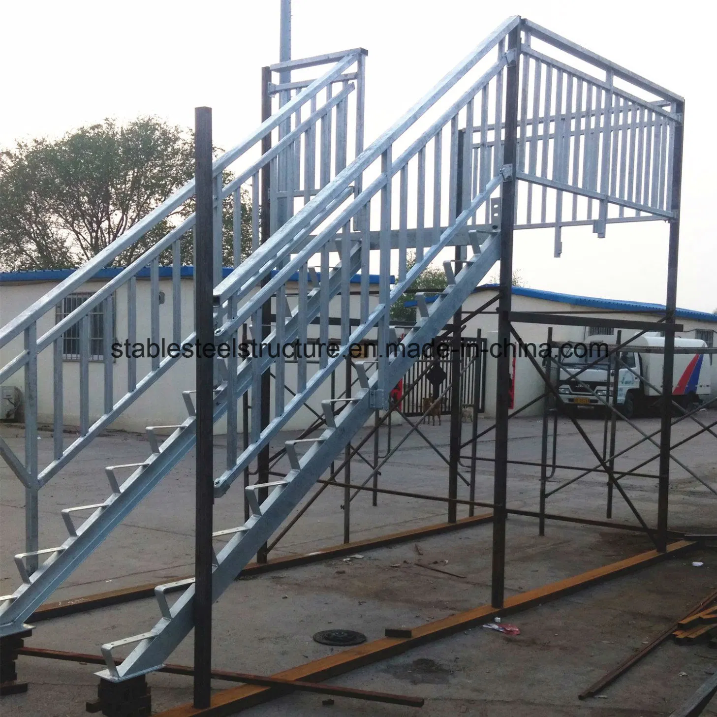 Galvanized Outdoor Steel Structure Metal Fabrication Stair for Sale