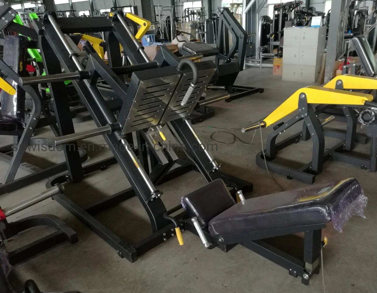 Dh4017 Equipamento Comercial de Academia para Musculação em Casa Fitness Máquina de Pressão Linear para Treinamento Muscular.