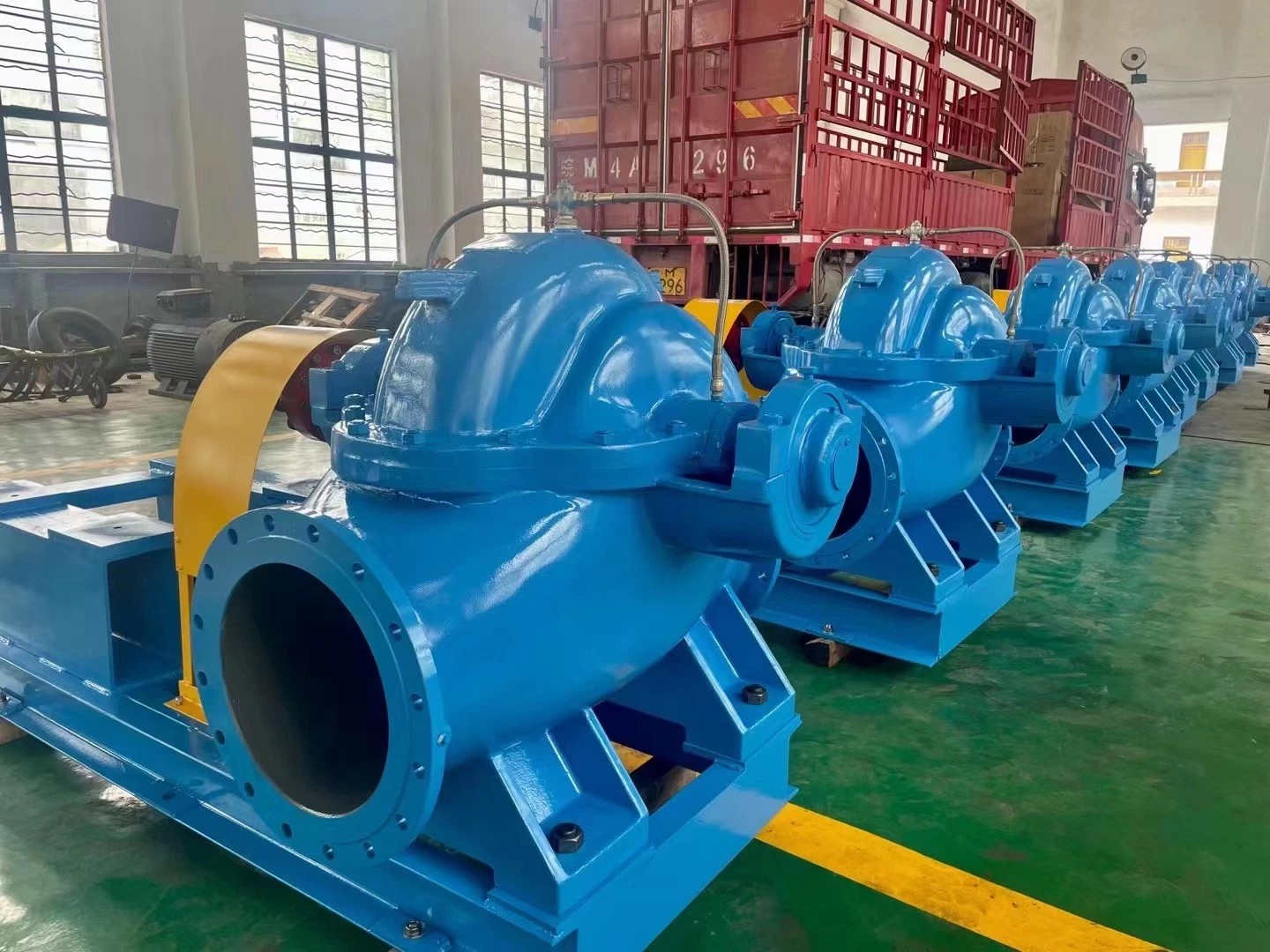 Corrosion-Resistant Double-Suction Water Pump - Flow Rate: [4675m&sup3; /H], Head: [82.6m], Power: [1200kw]