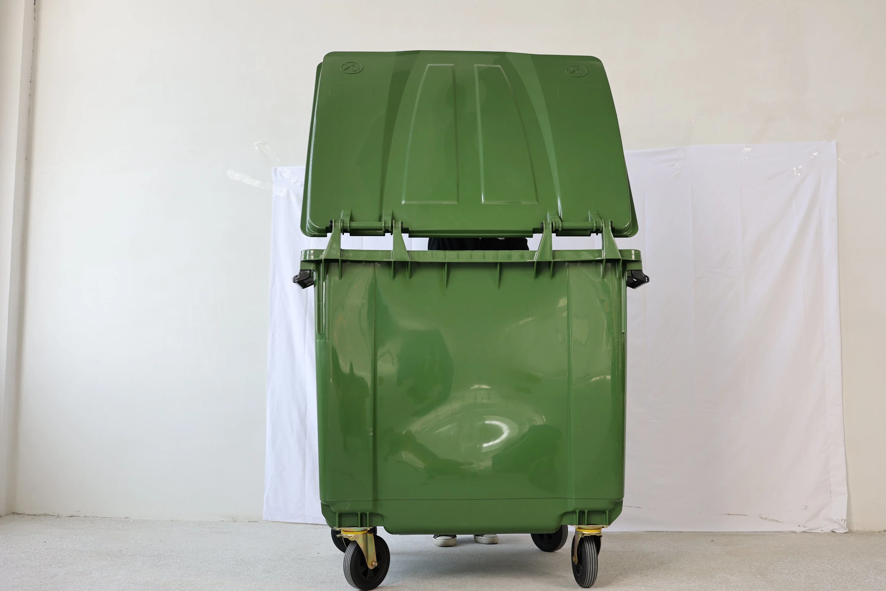 High quality/High cost performance Outdoor Trash Can HDPE Dustbin 1100 Liter Plastic Waste Bin