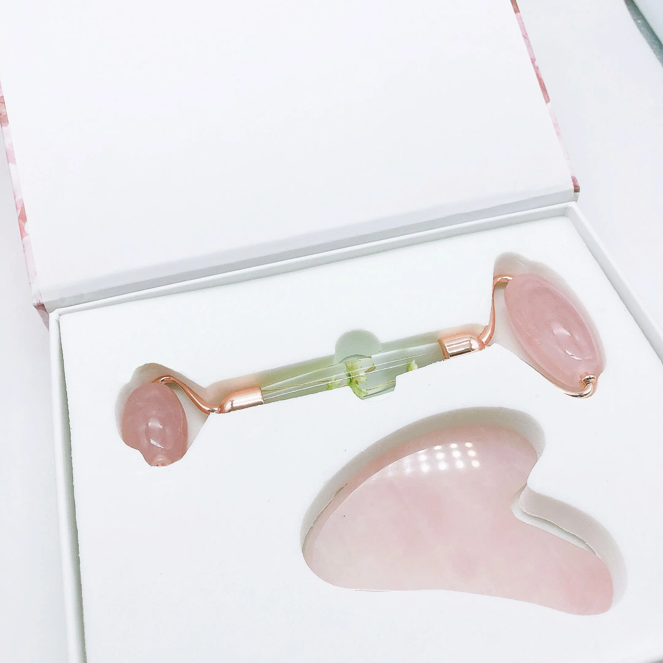 High quality/High cost performance  Luxury Flower Rose Quartz Facial Jade Roller for Face Without Box