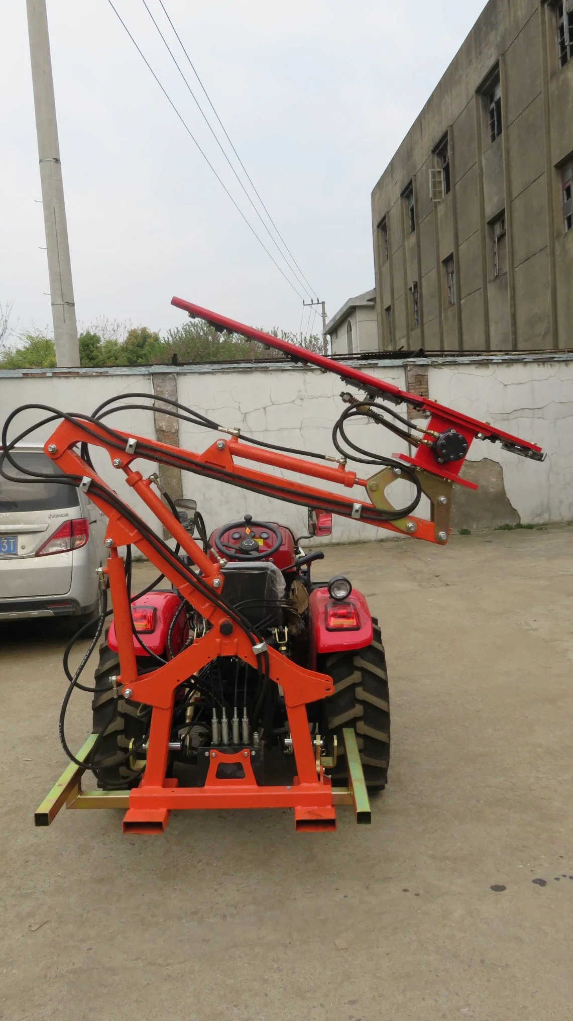 Rima Tractor Hedge Trimmer with CE