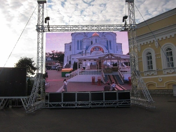 Wasserdichte LED-Videowand Giant P2,976 P3,91 P4,81 Outdoor innen Verleih LED-Display-Bildschirm für Bühne