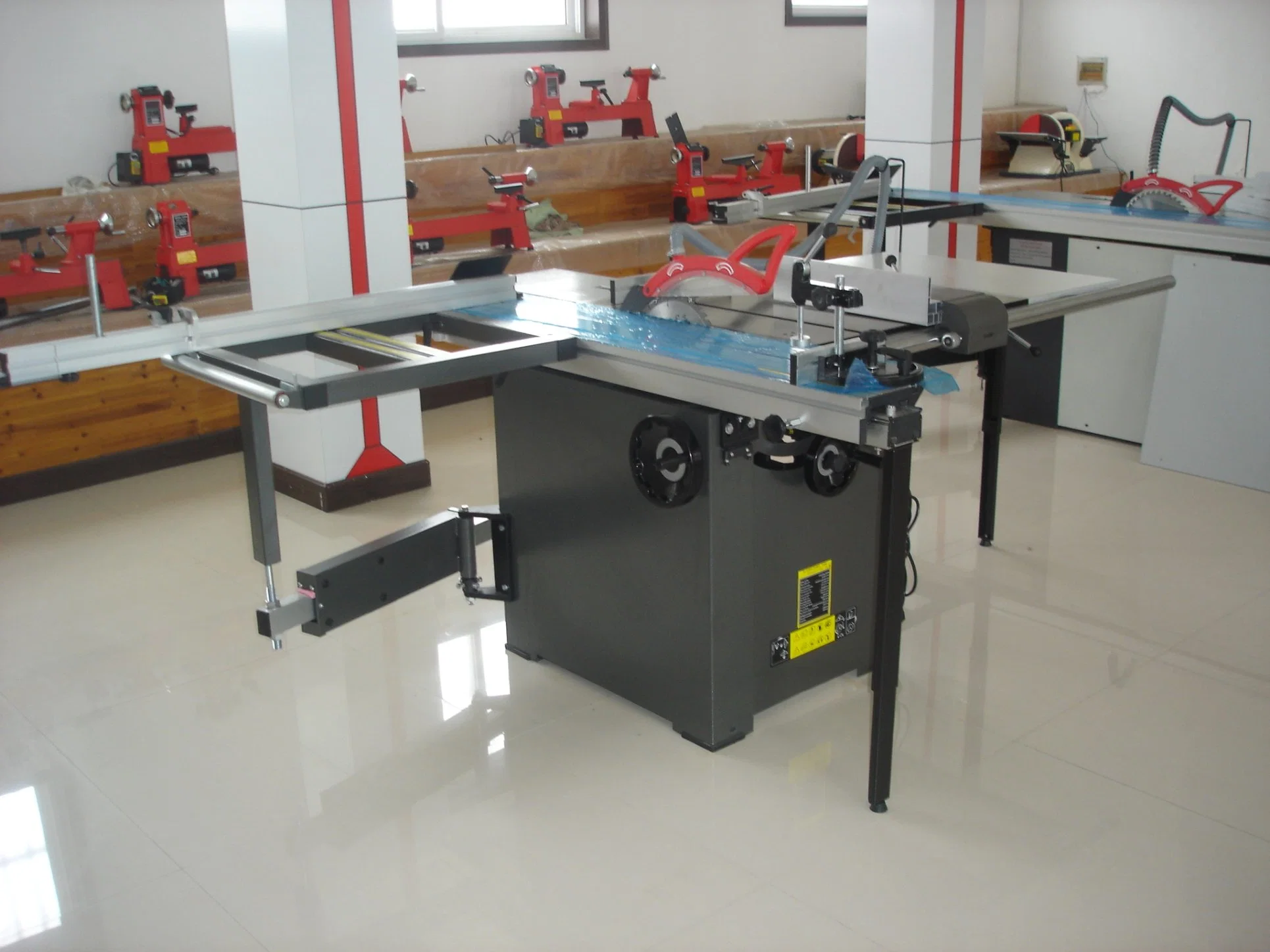 Adjustable Speed Woodworking Sliding Table Panel Saw