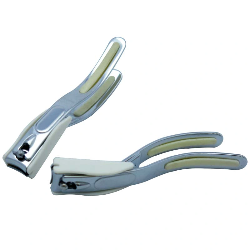 Manicure Pedicure Comfortable Especially Shape Long Handle Cutter Nail Clipper (320)