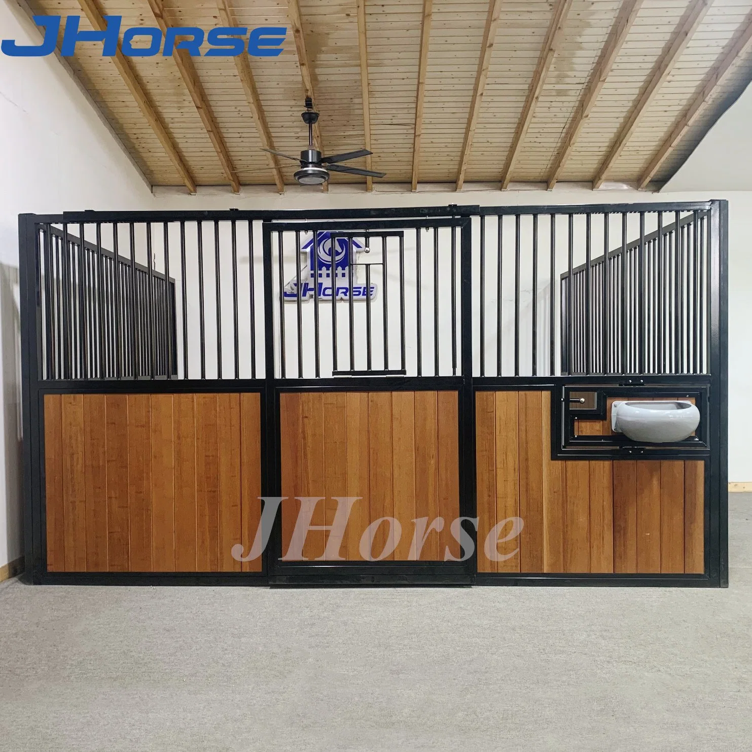 Equipamento de deslizamento de gama profissional Horse Stall for Home Farm Horse Estável