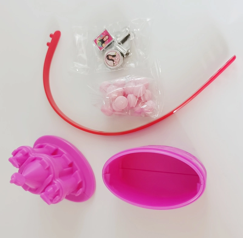 Sedex 4p Factory Plastic Small Toys with Candy OEM Necklace Jewelry Toys for Promotion