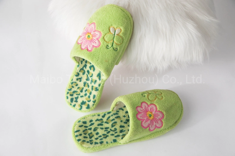 Spring Autumn Warm Slippers Shoes Women Lady Indoor Fabric Factory Promotion on Sale Cheap Price Stocks