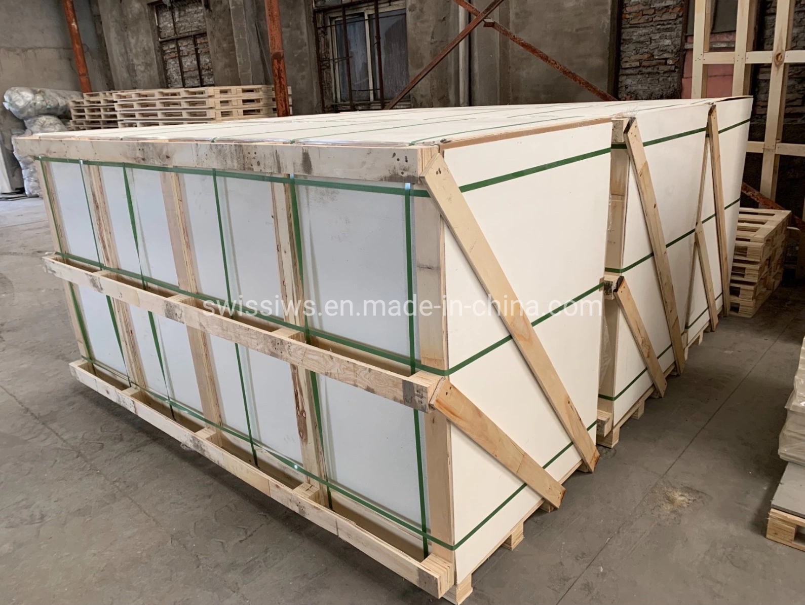 No Salt Exterior Wall with Factory Price Fireproof MGO Magnesium Cement Board