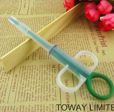 Design Plastic Medicator Pet Medicine Feeder Tools