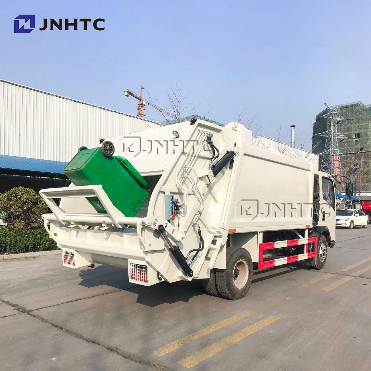 Sinotruk HOWO 4X2 Mini Garbage Washing Truck 5ton 12ton 20ton Light Refuse Collector Small Garbage Trucks for Sale