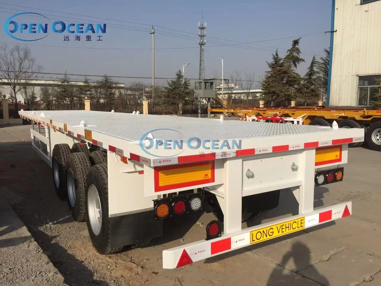 China Factory New Type Flat Bed Semi Trailer Heavy Truck 60t