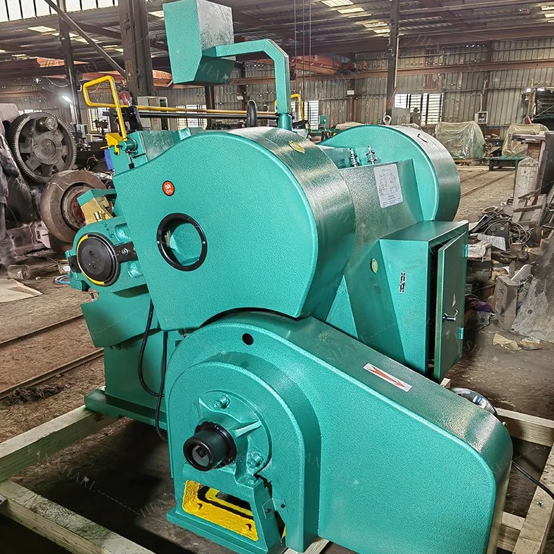 Machine de découpe rotative industrielle manuelle pour le papier au Pakistan.