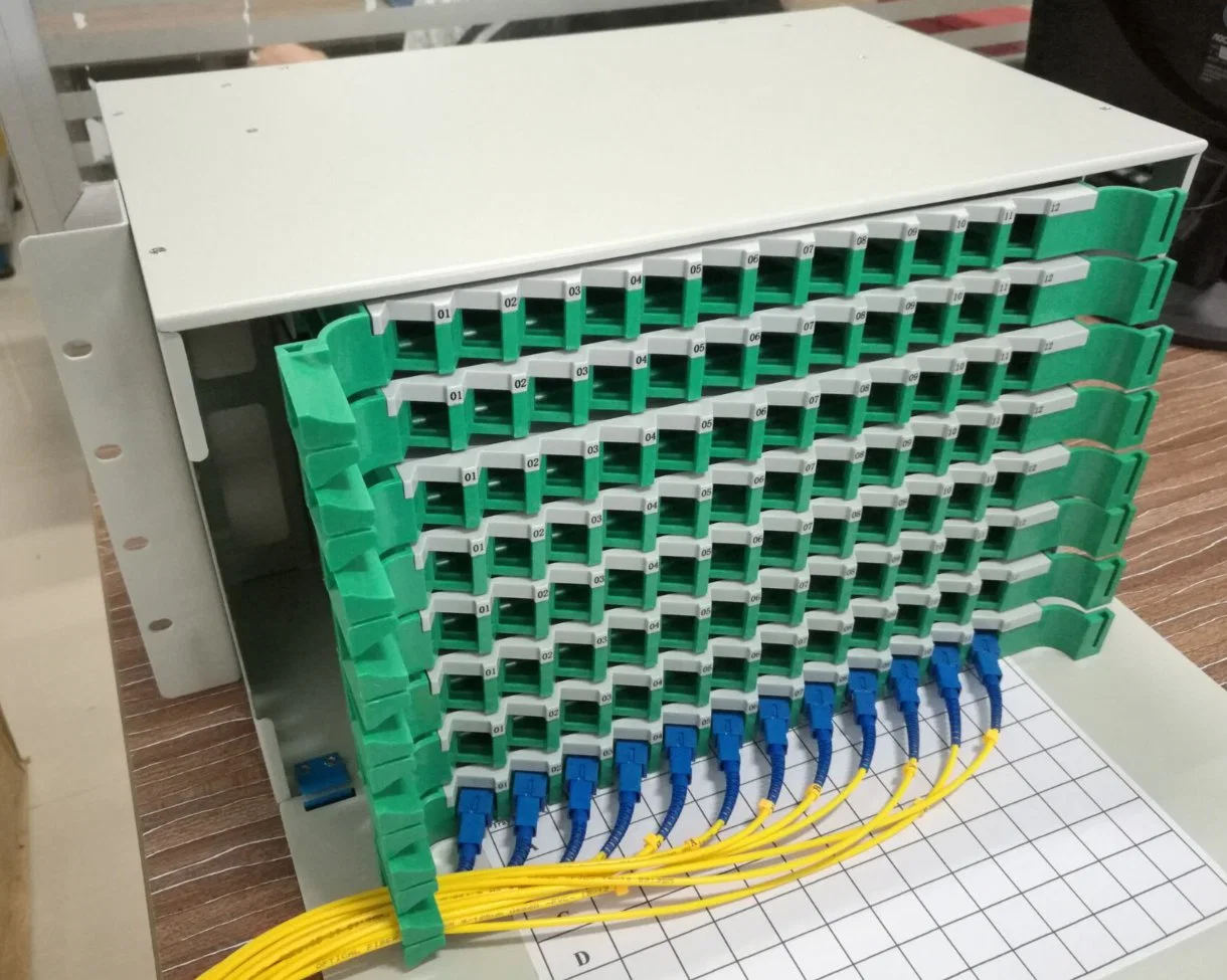 Tipo cajón de fibra óptica Patch Panel ODF-R-C tipo