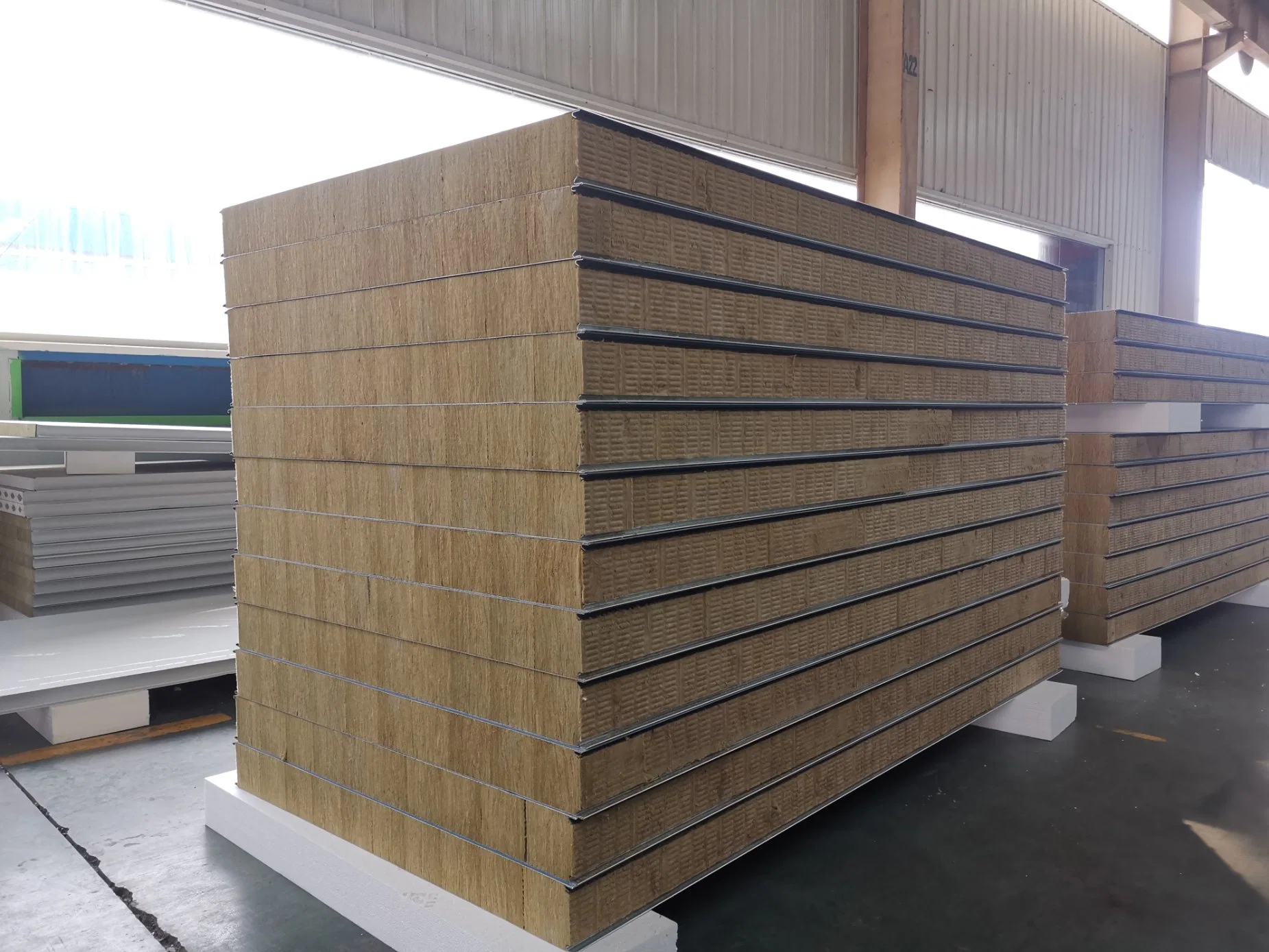 40/50/75/100/125/150mm Australian Z Lock Rockwool Sandwich Oven Panel Factory Direct Sales