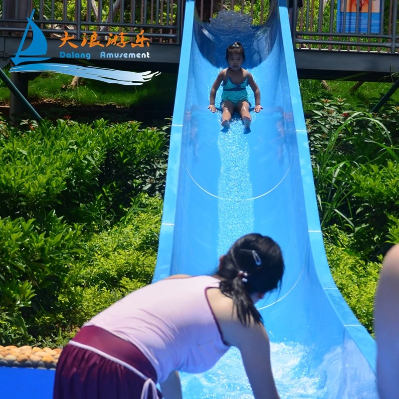 Les enfants combinaison glissoire d'eau mini piscine pour enfants en fibre de verre Faites glisser l'eau Matériel de jeu de stationnement