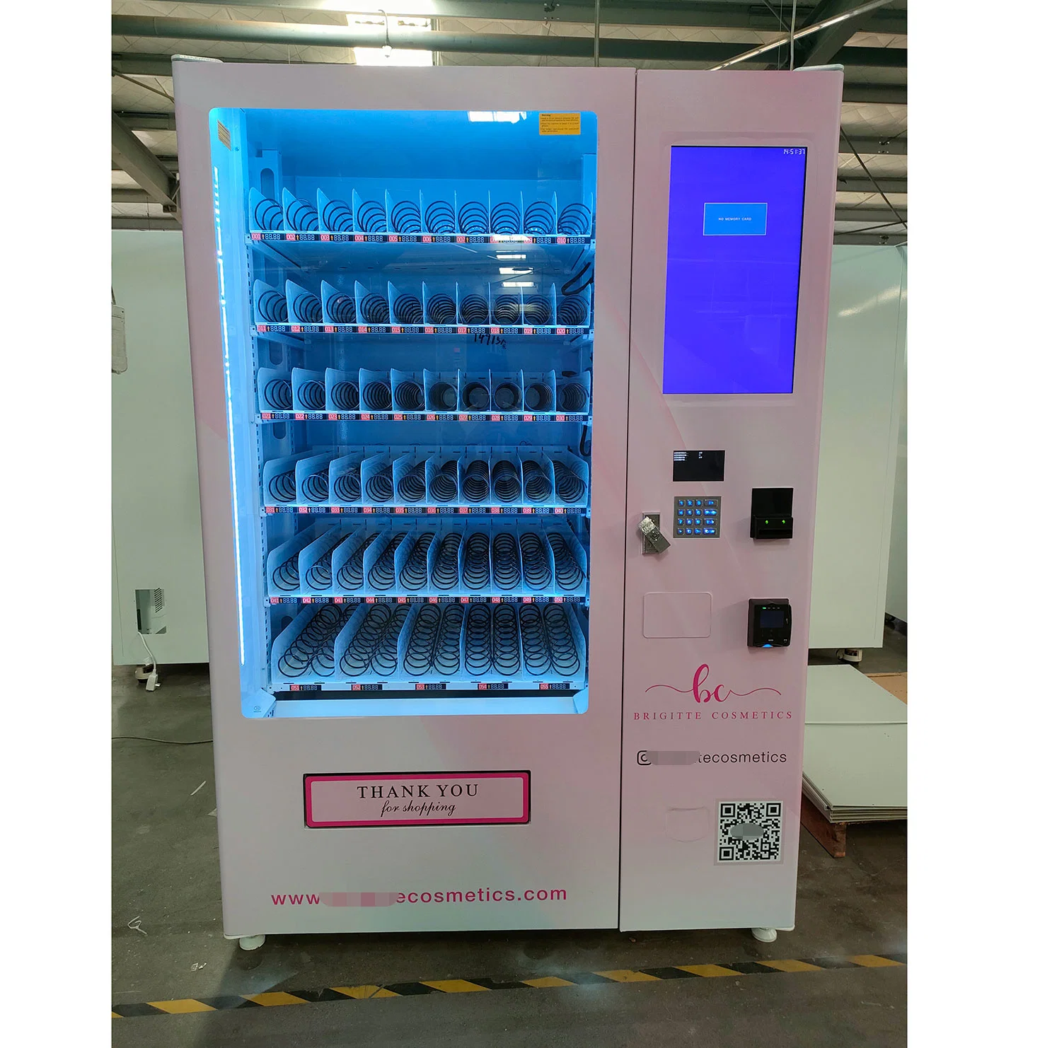 Best Seller Beauty Vending Machine Supports Customization with Personal Logo