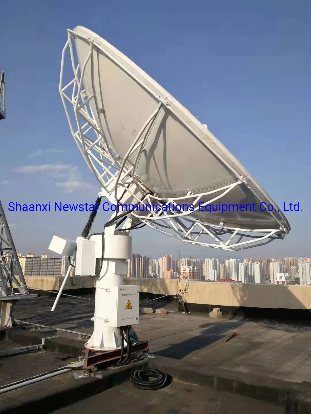 4.5m Turnhead Pedestal Satellite Rxtx Antenna