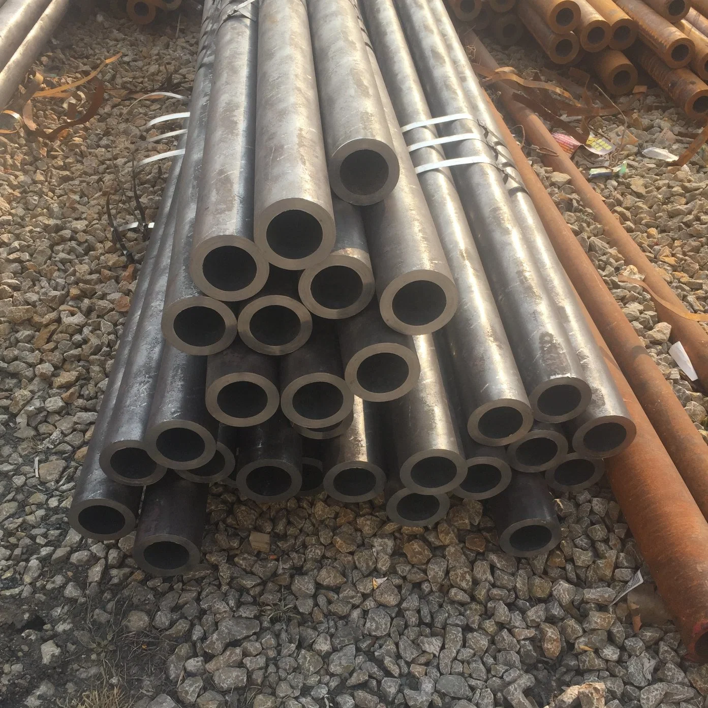 1800mm ASTM A106 A106m 6 Inch Carbon DN50 - Sch80 Cold Formed Seamless Steel Pipe Tube En 10216-1 SA179 for Green House