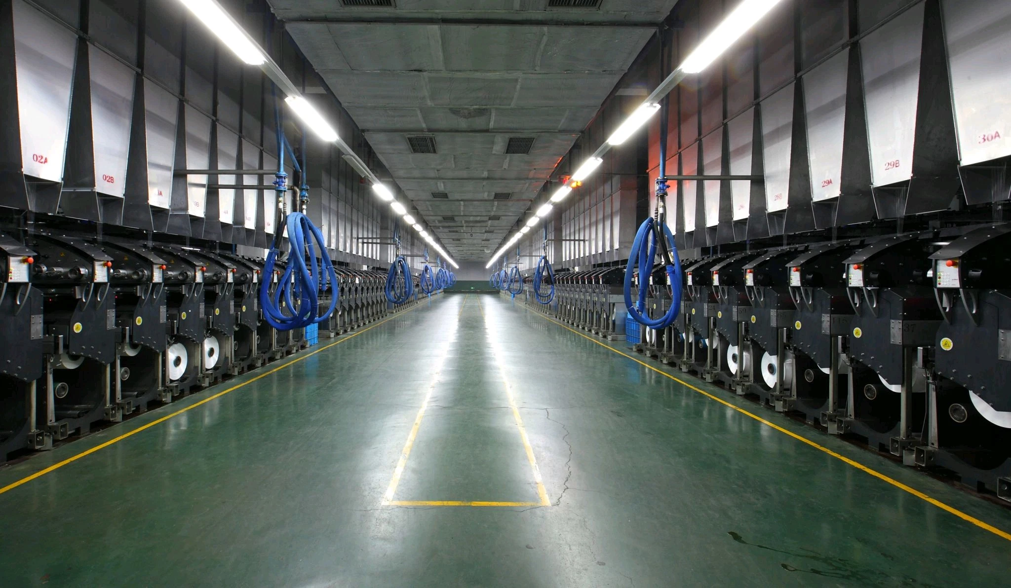 100 % recyceltes Polyester-Garn POY 450dt / 72F Dtysd/BRT/FD/CD mit China Grs Zertifikat Hersteller