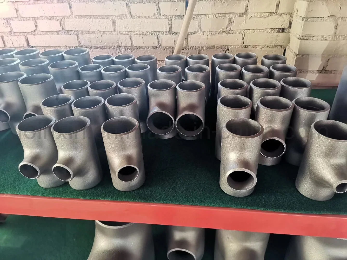 DIN 2605 Titanium Seamless 90 Degree Welded Elbow Tube Fittings