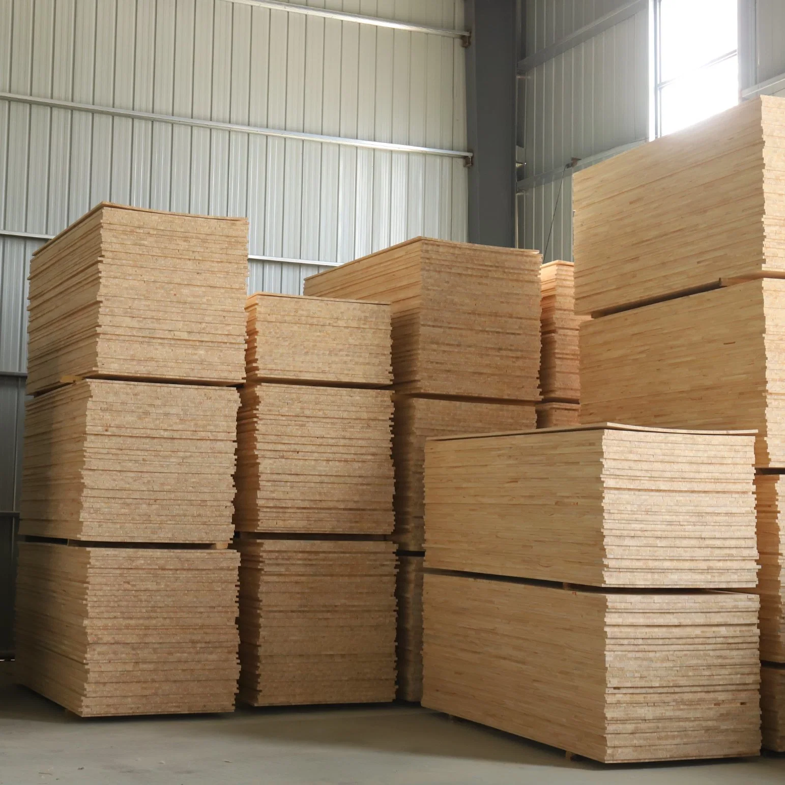 Supplier No Cracking No Knots Low Price Pine Wood Lumber of Frame and Scantlings