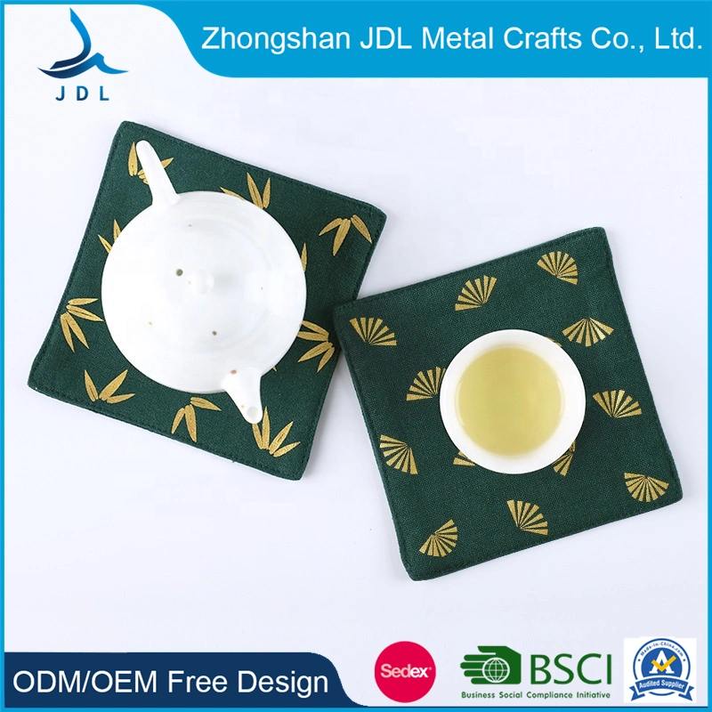 Custom Cheap Restaurant Hotel Home Round Table Place Mats Mug Cup with Heating Pad Polyester Placemat Coaster