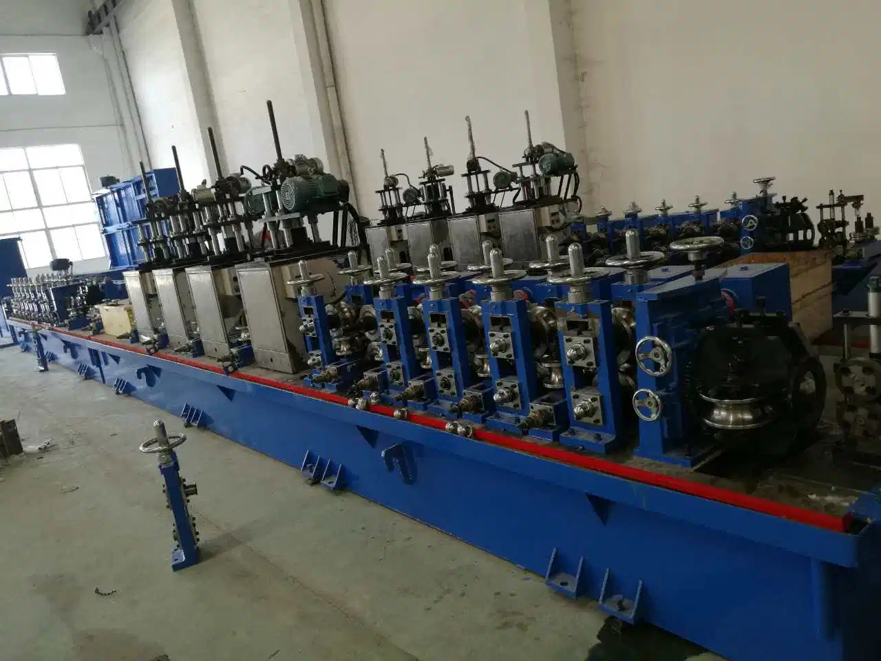 Foshan Cold Rolled Pipe Strip Rolling Making Machine Tube Mill Customized Production Line