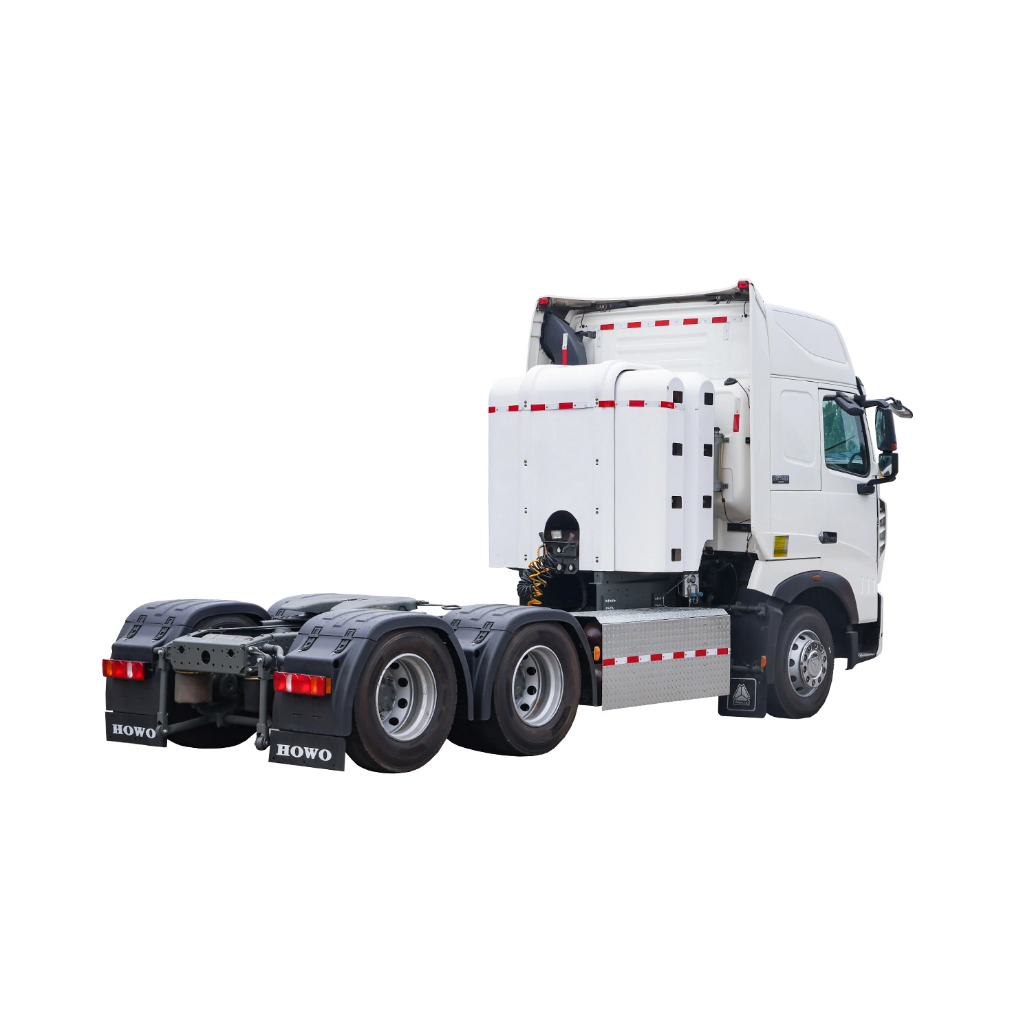 شاحنة سحب مقطورة 430HP Sinotruk HOWO T7h CNG يدوية ثانية جرار مستخدم Head Heavy Duty 6X4