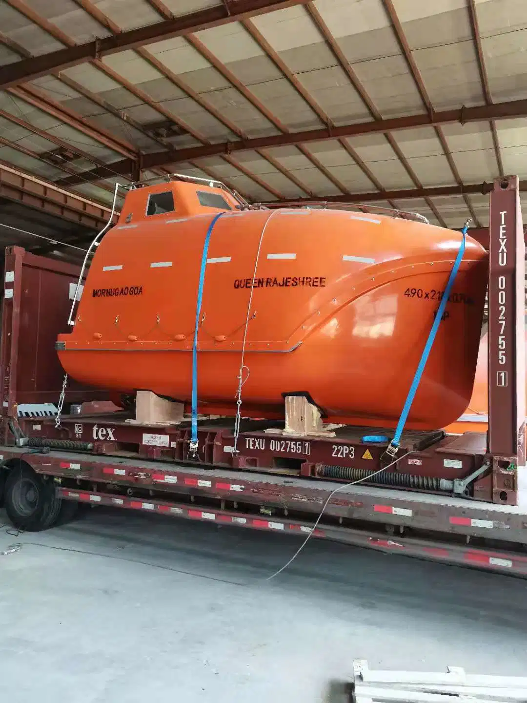 Solas Marine FRP Totally Enclosed Life Boat for Lifesaving