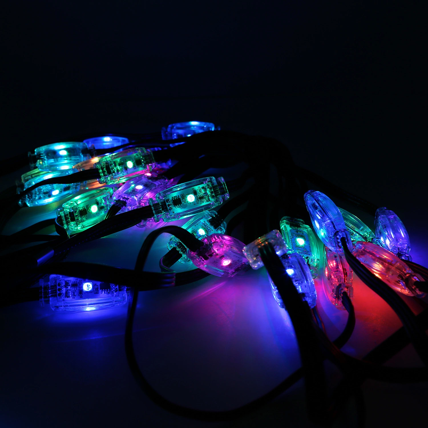 RGB Pebble Light Llt Twist-Lock 24VDC RGB LED Light