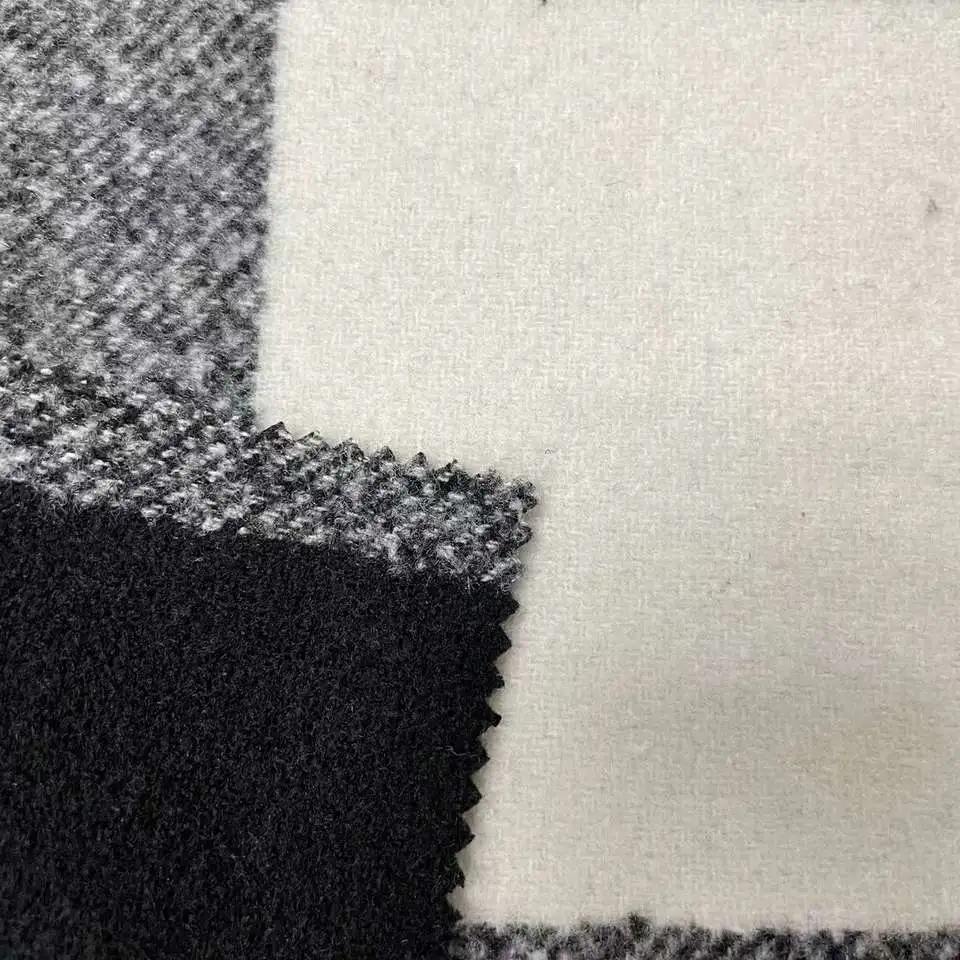 Plaid Tweed Coat Wool Fabric Wholesale/Supplier Woolen Jacket Technics 100 Polyester Tweed Fabric for Winter Garment