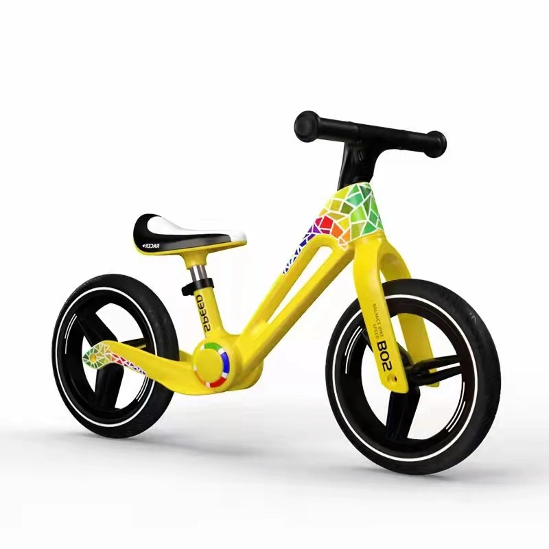 La moda de 12 pulgadas de plástico plegables de inserción de los Niños Los Niños Bicicletas equilibrio equilibrio Diapositiva Mini bicicletas