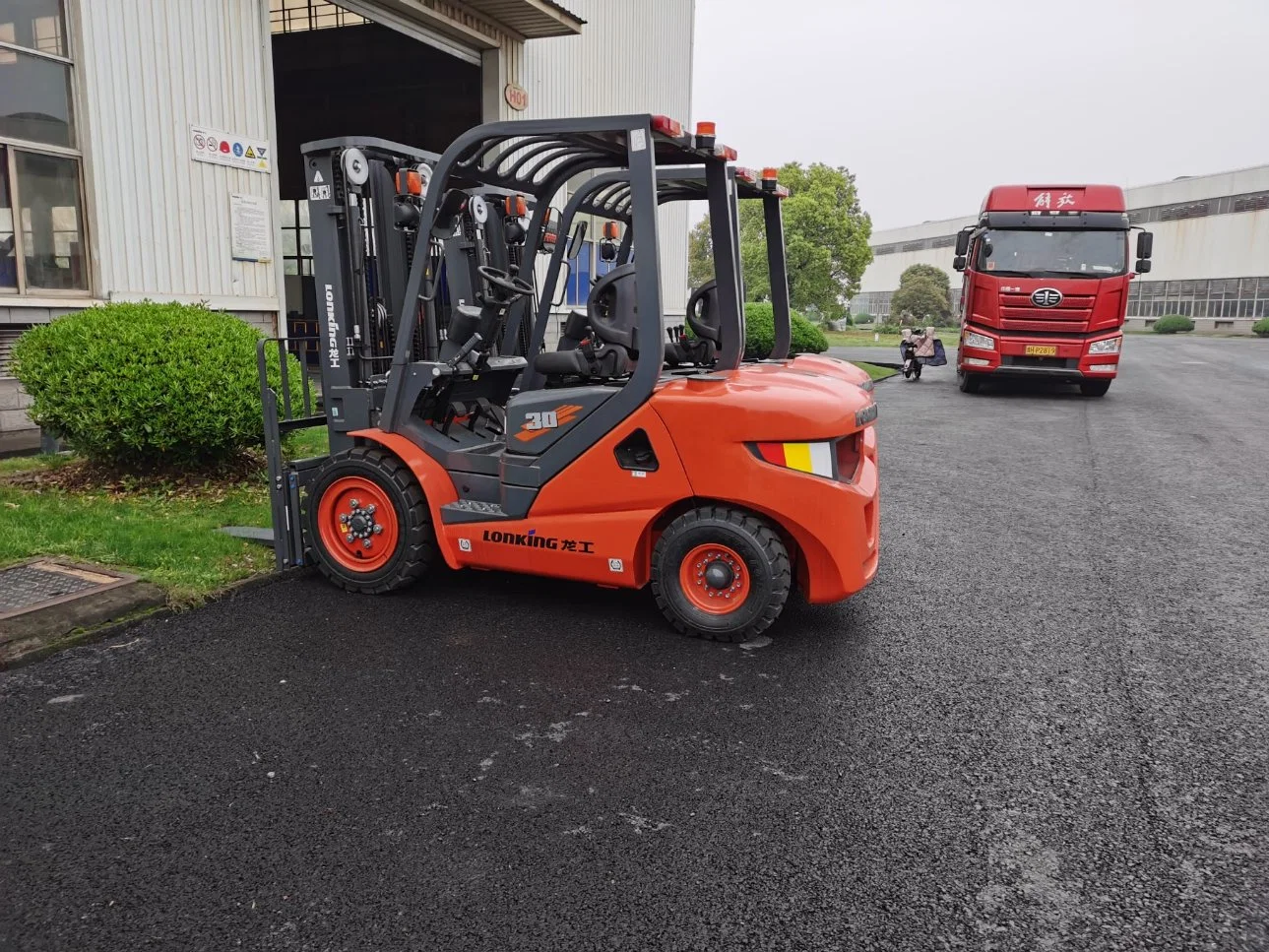 Lonking Diesel Forklift LG30dt 3ton Automatic Forklift