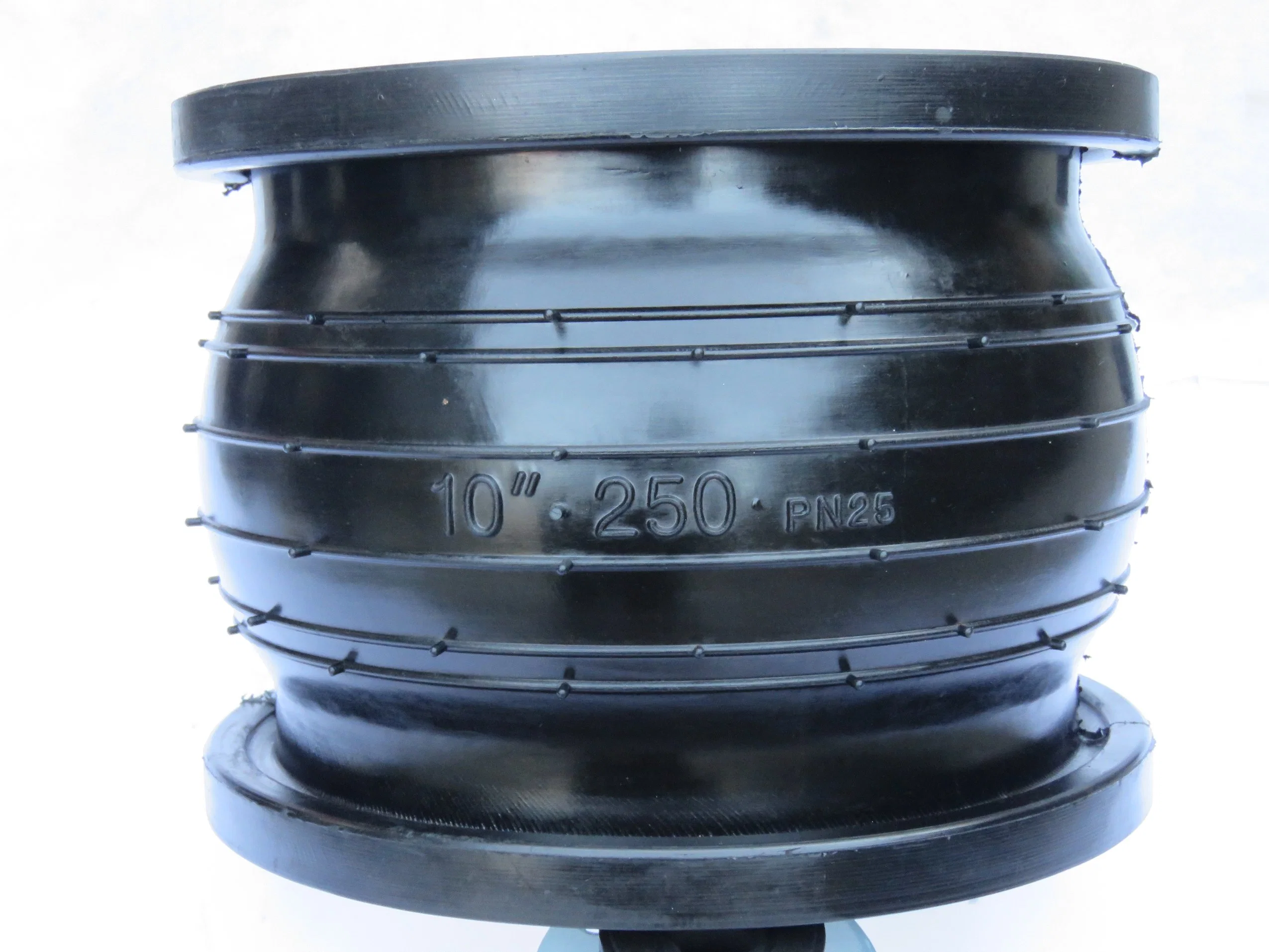 DIN DN50 65 80 100 Pn10 16 SS304 316 316L Stainless Steel Flange Flexible Rubber Soft Joint Flange