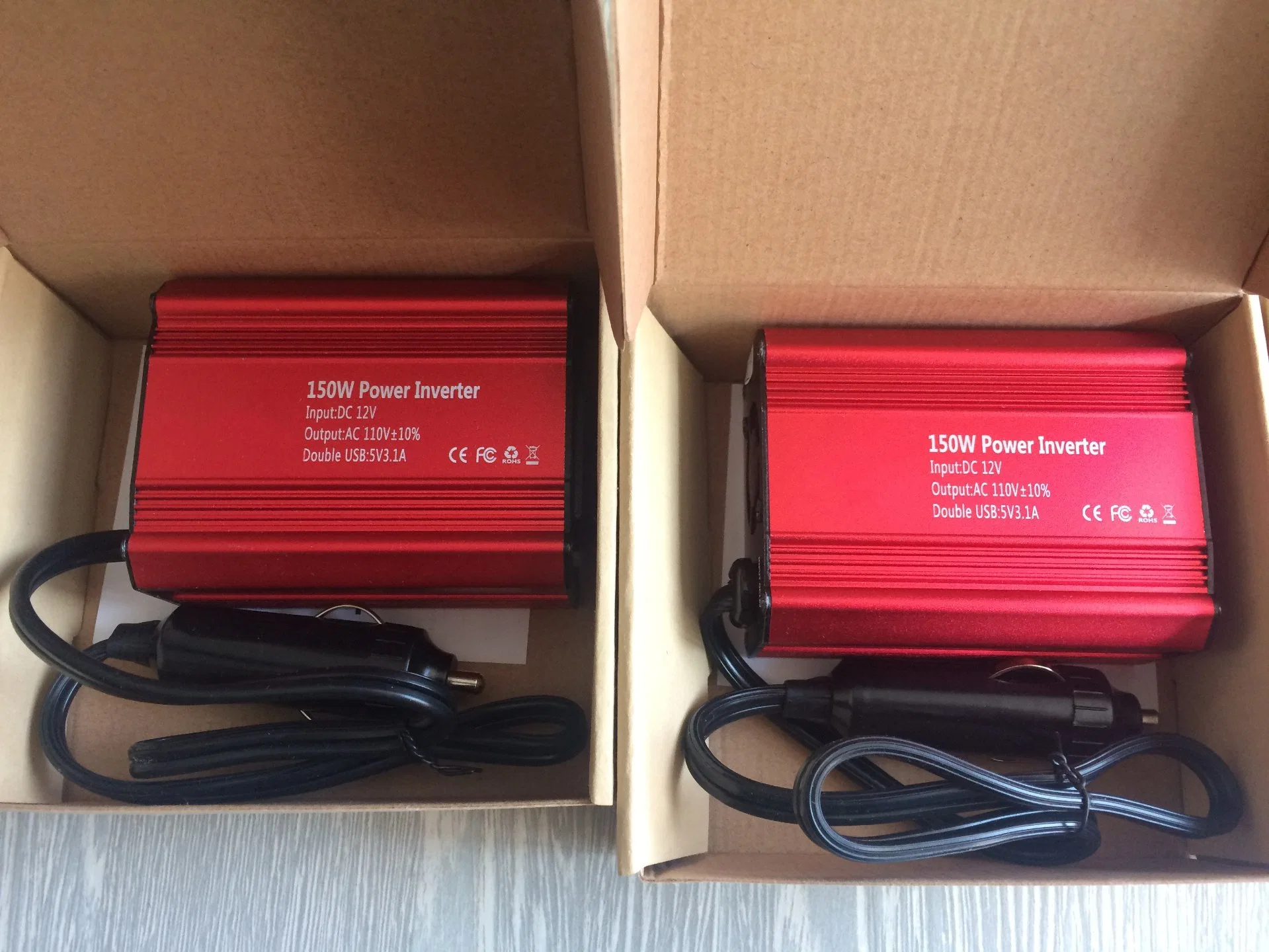 Mini Tragbare DC 12V bis AC 110V 150W Auto Power Inverter-Ladegerät