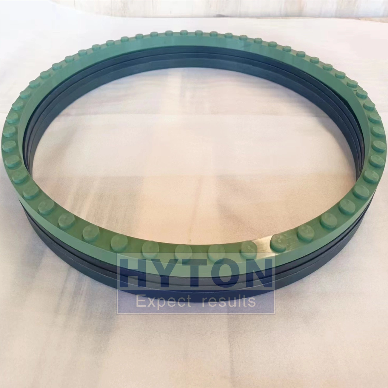 Apply to CH420 CS420 H2800 S2800 Cone Crusher Spare Parts V Seal Ring