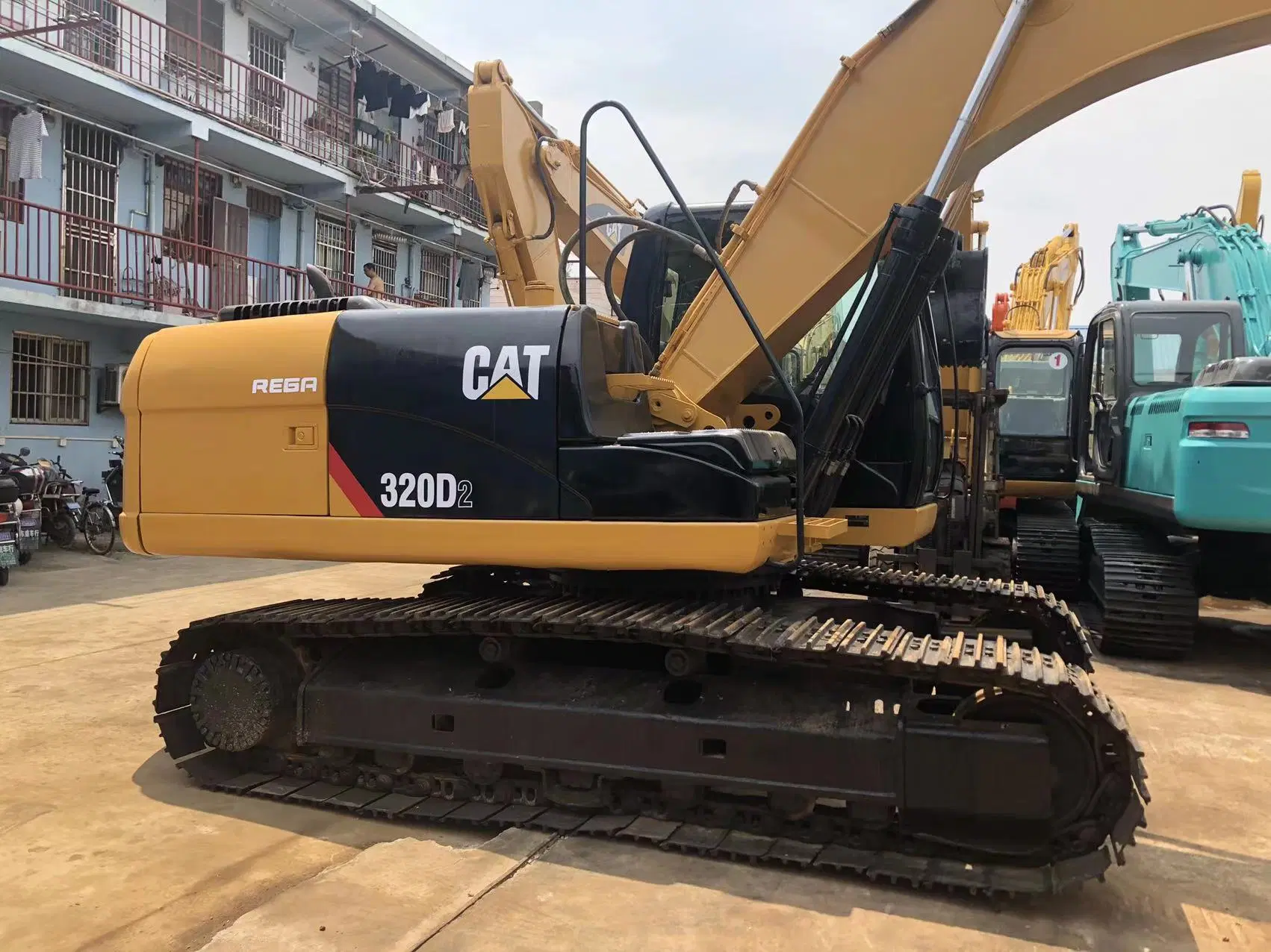 Used Caterpilar 320d 20t Cat 320d 320gc 32D 324D 325D Crawler Excavator